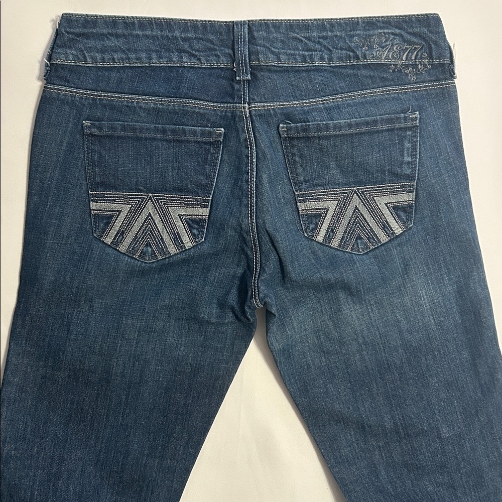 American Eagle Live Your Life Flare Jeans - Size 4 - Picture 8 of 9